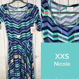 Lularoe nicole dress